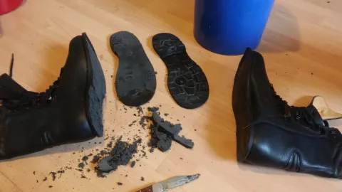 BW Kampfstiefel Model 2000 mit flacher Sohle - DIY Sohle entfernen